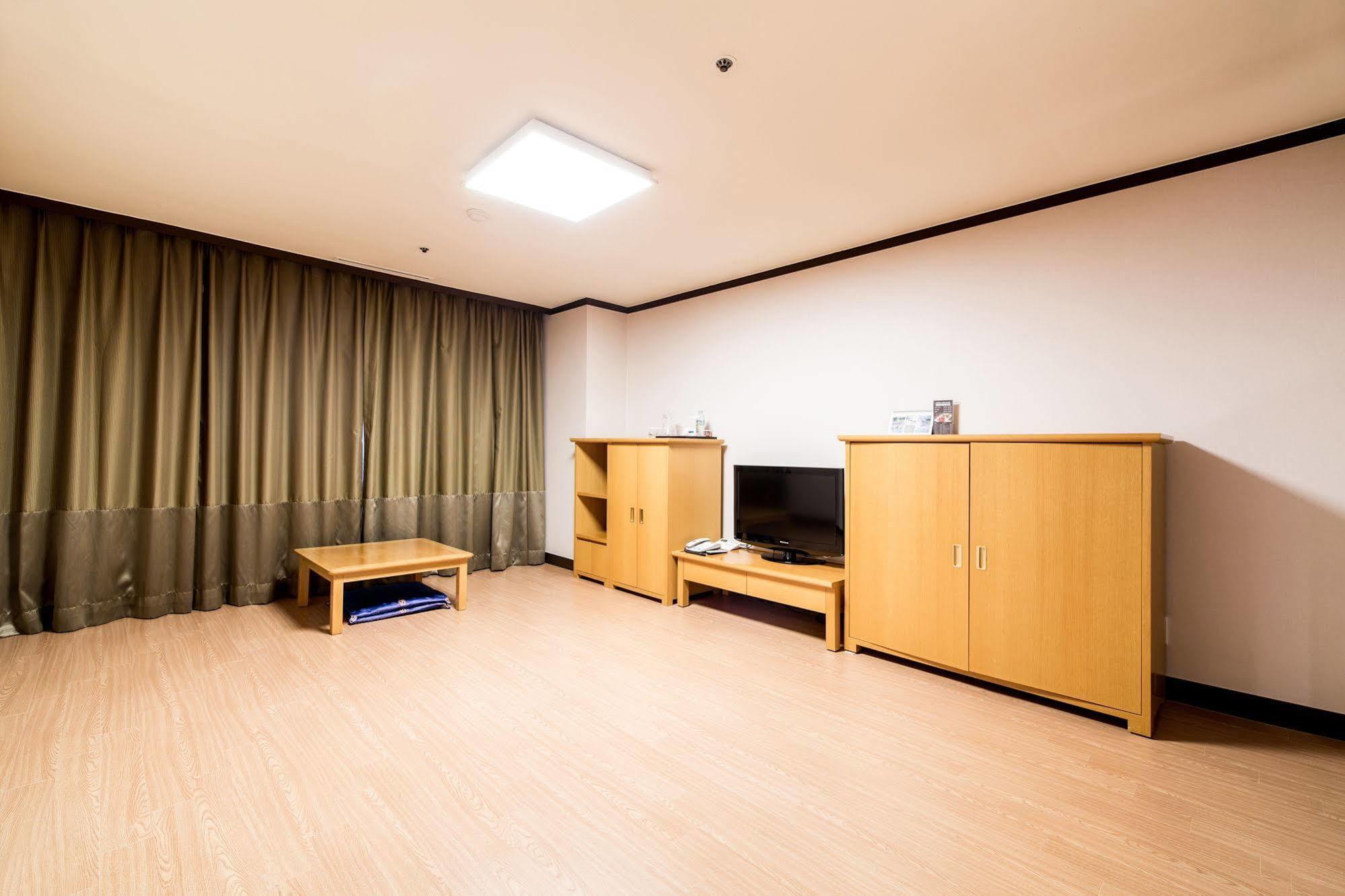 Hotel Miranda Icheon Zewnętrze zdjęcie